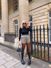 Load image into Gallery viewer, Ultimate belted check paperbag shorts