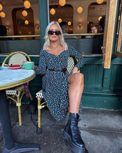 Load image into Gallery viewer, The Manhattan dress