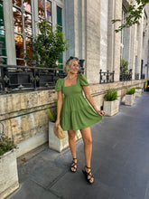 Load image into Gallery viewer, green smock dress, green linen smock dress, holiday dress, cut out back smock dress
