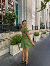 Load image into Gallery viewer, green smock dress, green linen smock dress, holiday dress, cut out back smock dress